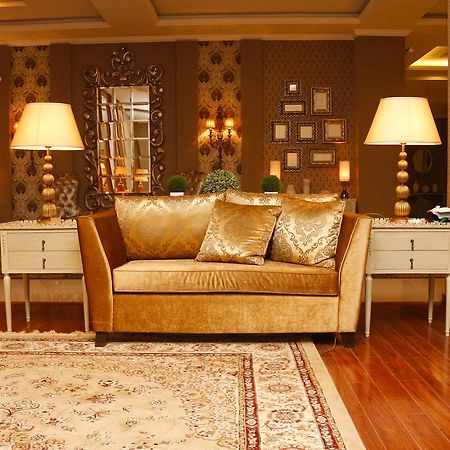 Shelton'S Rezidor Hotel Peshawar Bagian luar foto