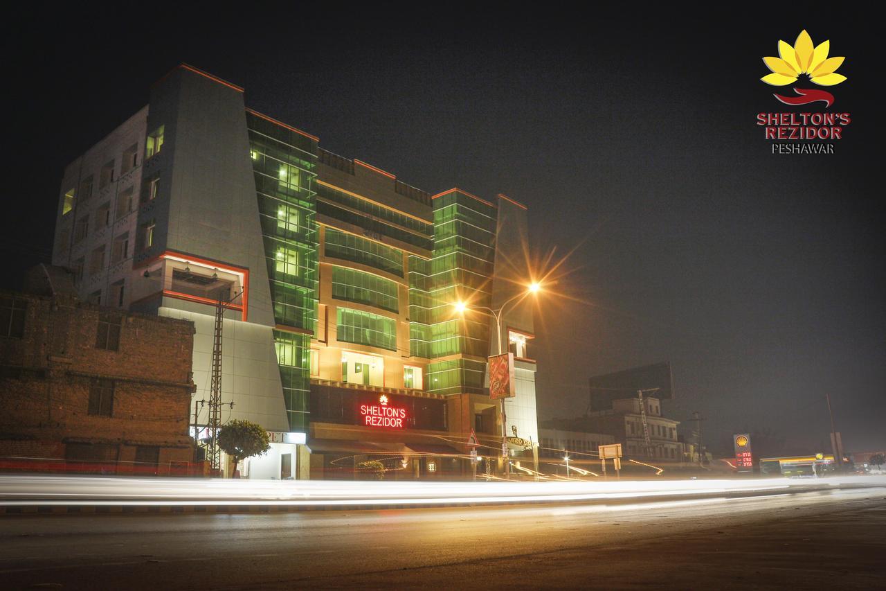 Shelton'S Rezidor Hotel Peshawar Bagian luar foto
