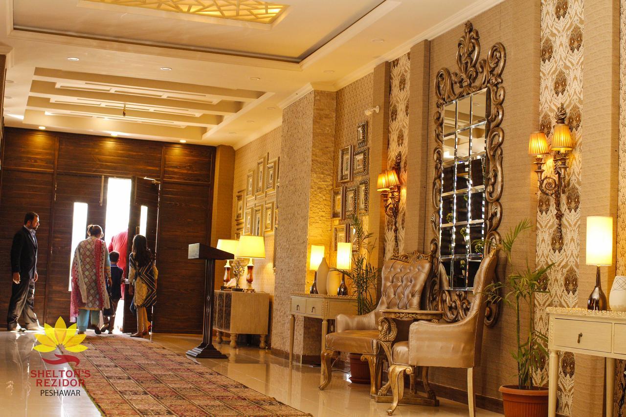 Shelton'S Rezidor Hotel Peshawar Bagian luar foto